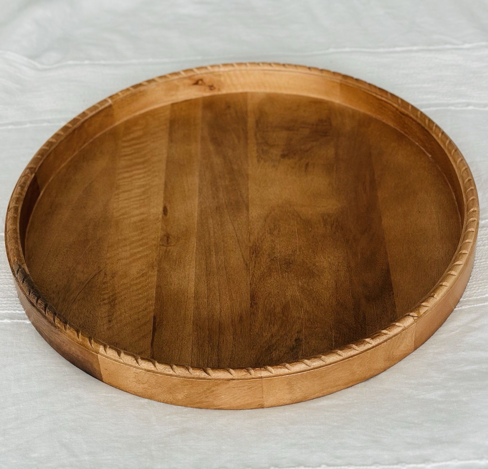 Threshold ROUND WOOD TRAY Design STUDIO MCGEE Groove BRAIDED RAISED EDGE Brown
