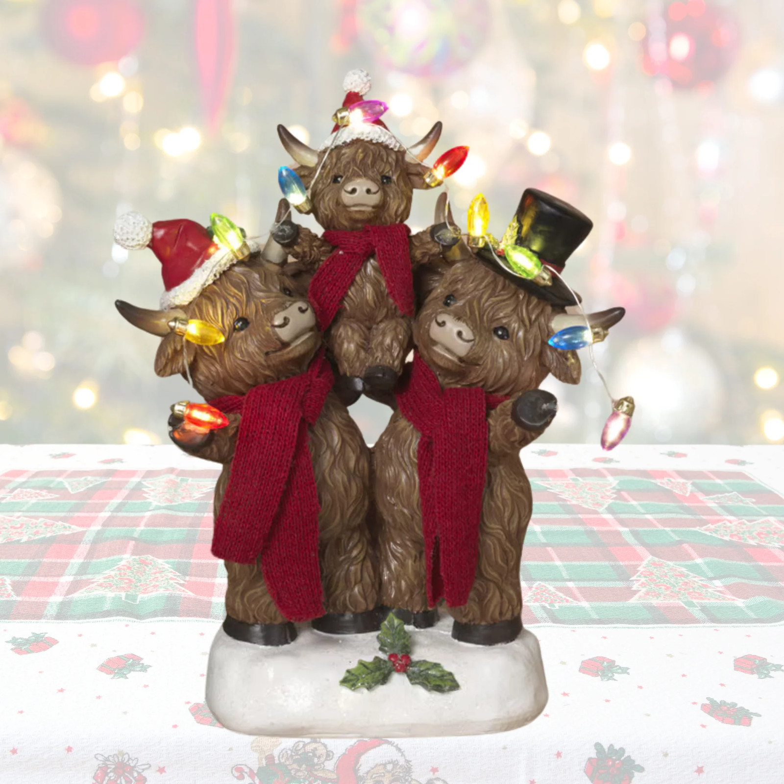 Resin Highland Cow Family Christmas Lights Figurine w/ Timer 2795200