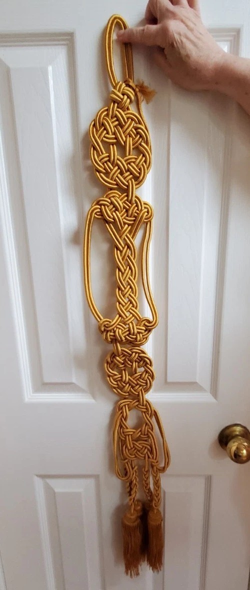 Macrame Asian Rope Tassel Wall Hanging Gold 40″ Art Home Decor Boho Knots