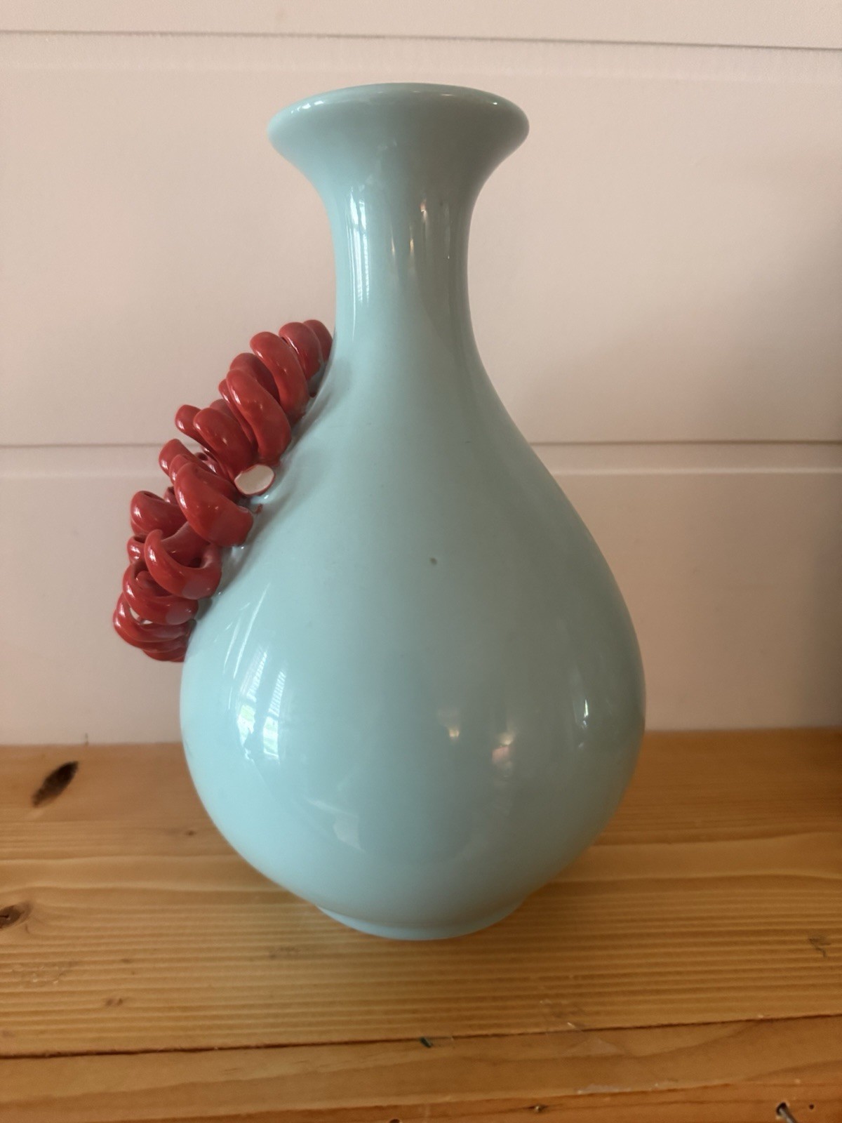 ANTHROPOLOGIE CERAMIC BLUE GREEN VASE RED BLOOM CHRYSANTHEMUM FLOWER RARE DAMAGE