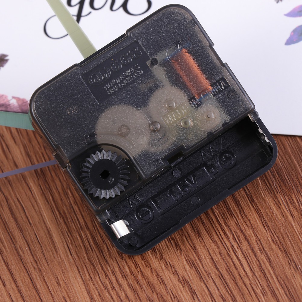 Assorted Color Quartz Wall Clock Movement Silent Sweep with Mounting for Repair