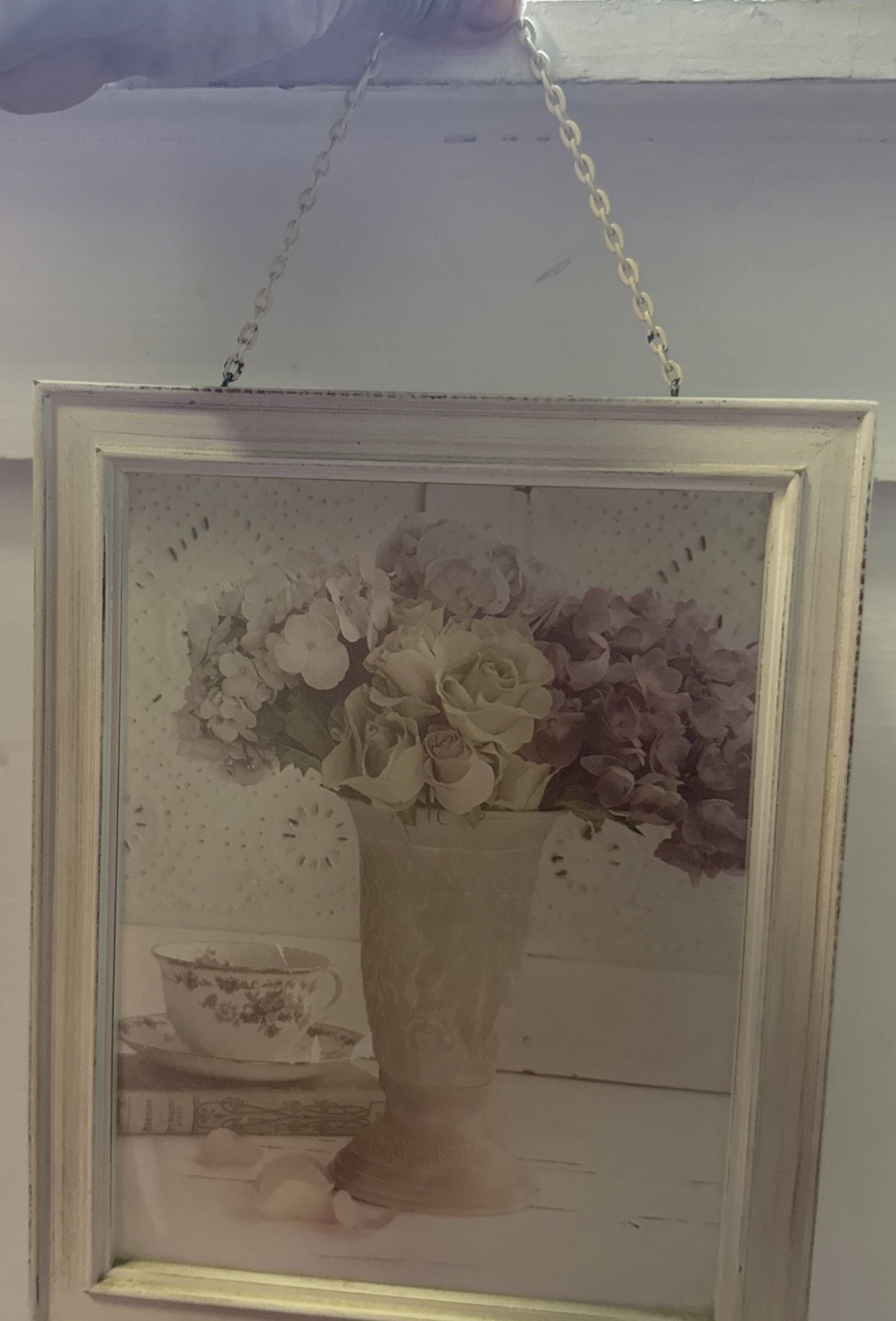 Vintage-style Floral Art Print Features A Bouquet Wooden Frame Ready to Hang