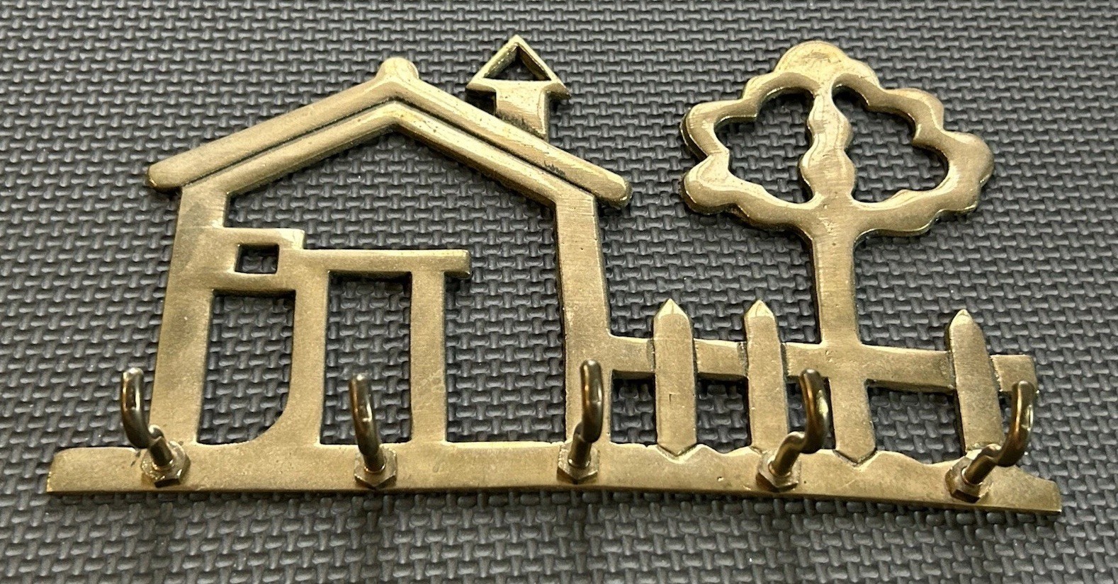 VTG Solid Brass Key Holder Rack Wall Mount 5-Hook Hanger Leonard Silver Mfg. Co.