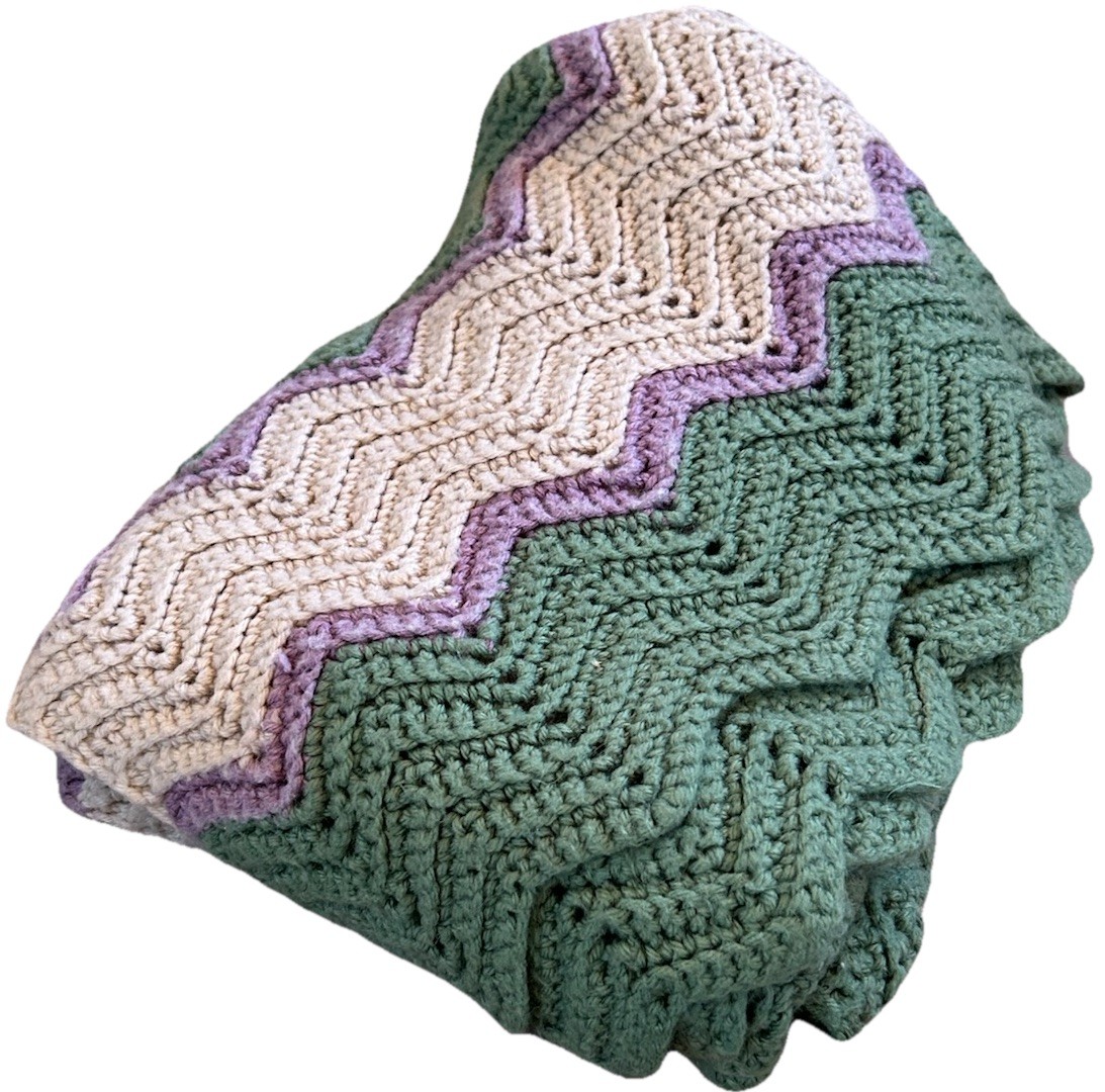 Grannycore 24×37 Crocheted Afghan Knit Blanket Chevron Zig Zag Green Purple