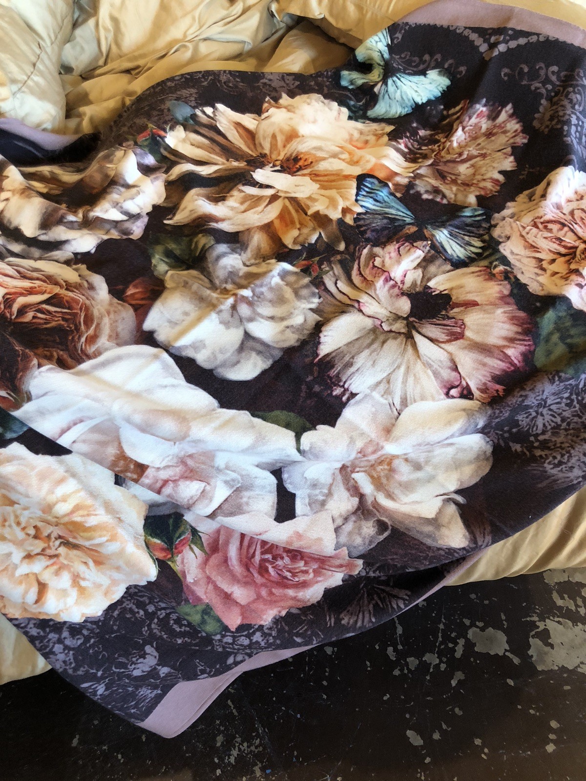 Gorgeous 100% Wool Throw Designers Guild