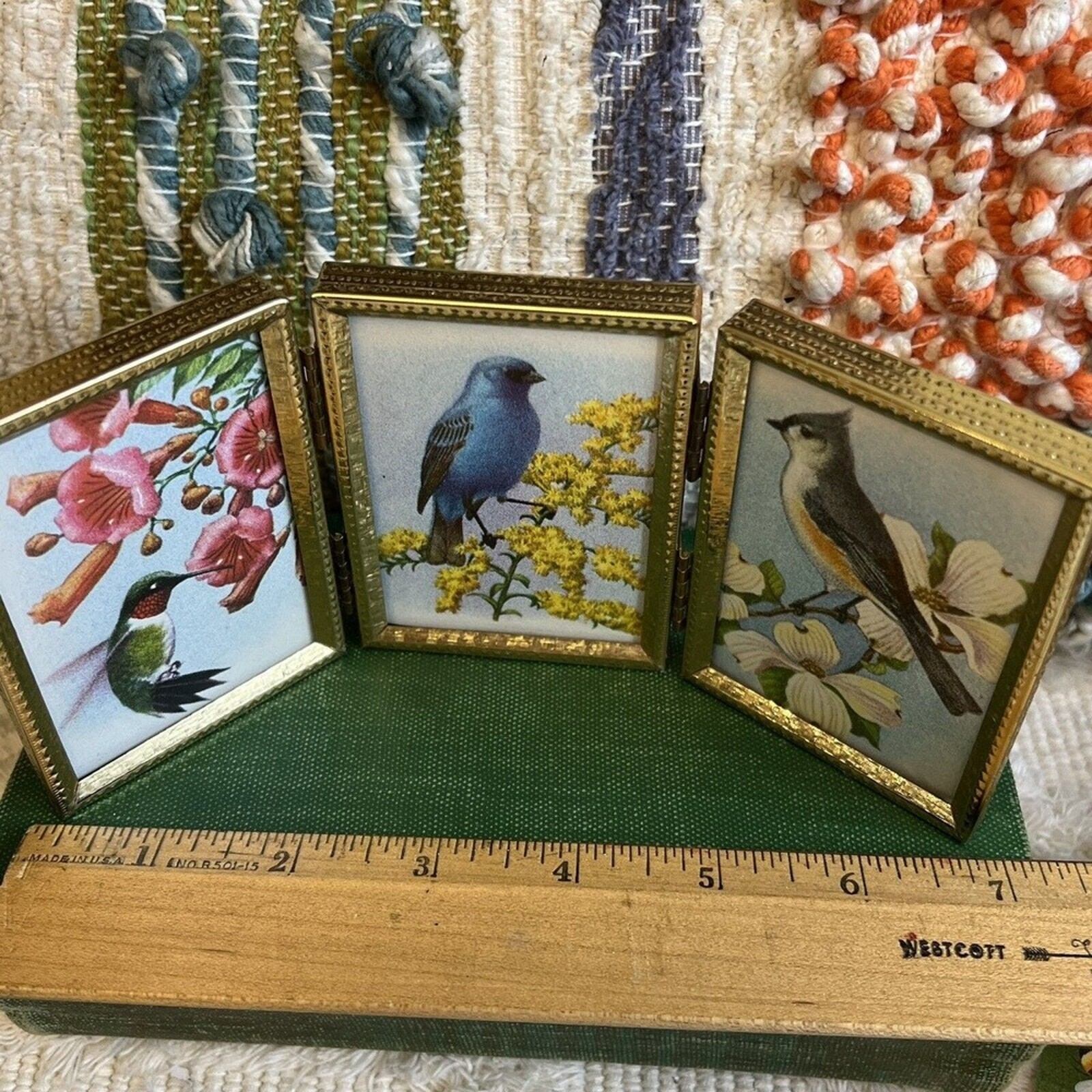Vintage Birds in Tri-Fold Frame Photo Picture Brass Hinged 3.25×2.25″ MCM Decor