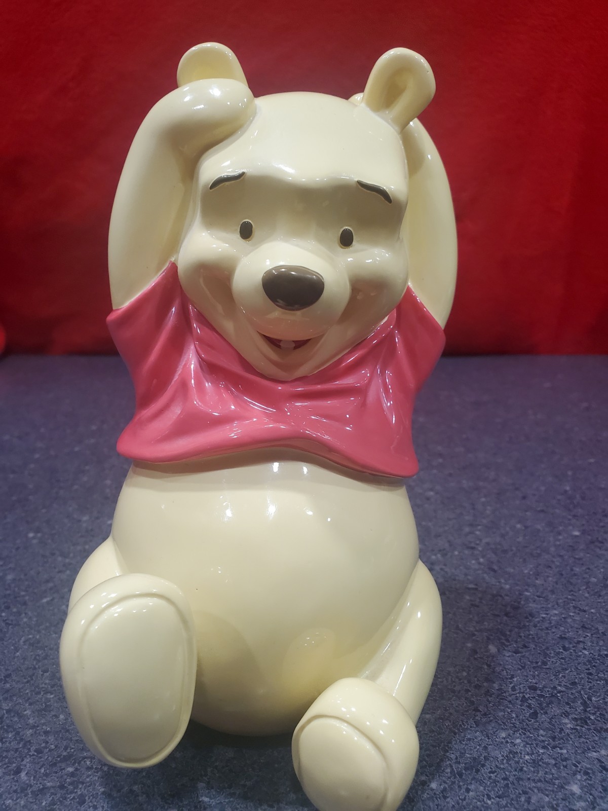 Disney Winnie the Pooh 2009 Novelty Coin Bank excellent condition