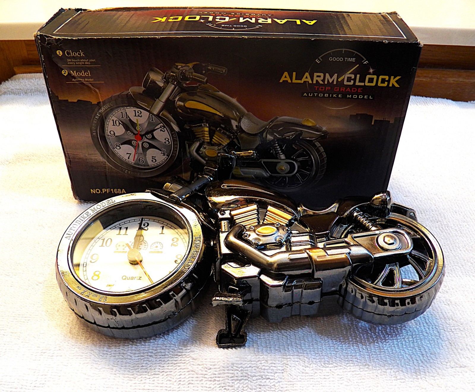 New Motorcycle Alarm Clock Battery Operated 8 1/2 x 4 3/4 x 2 1/8 inches Plastic