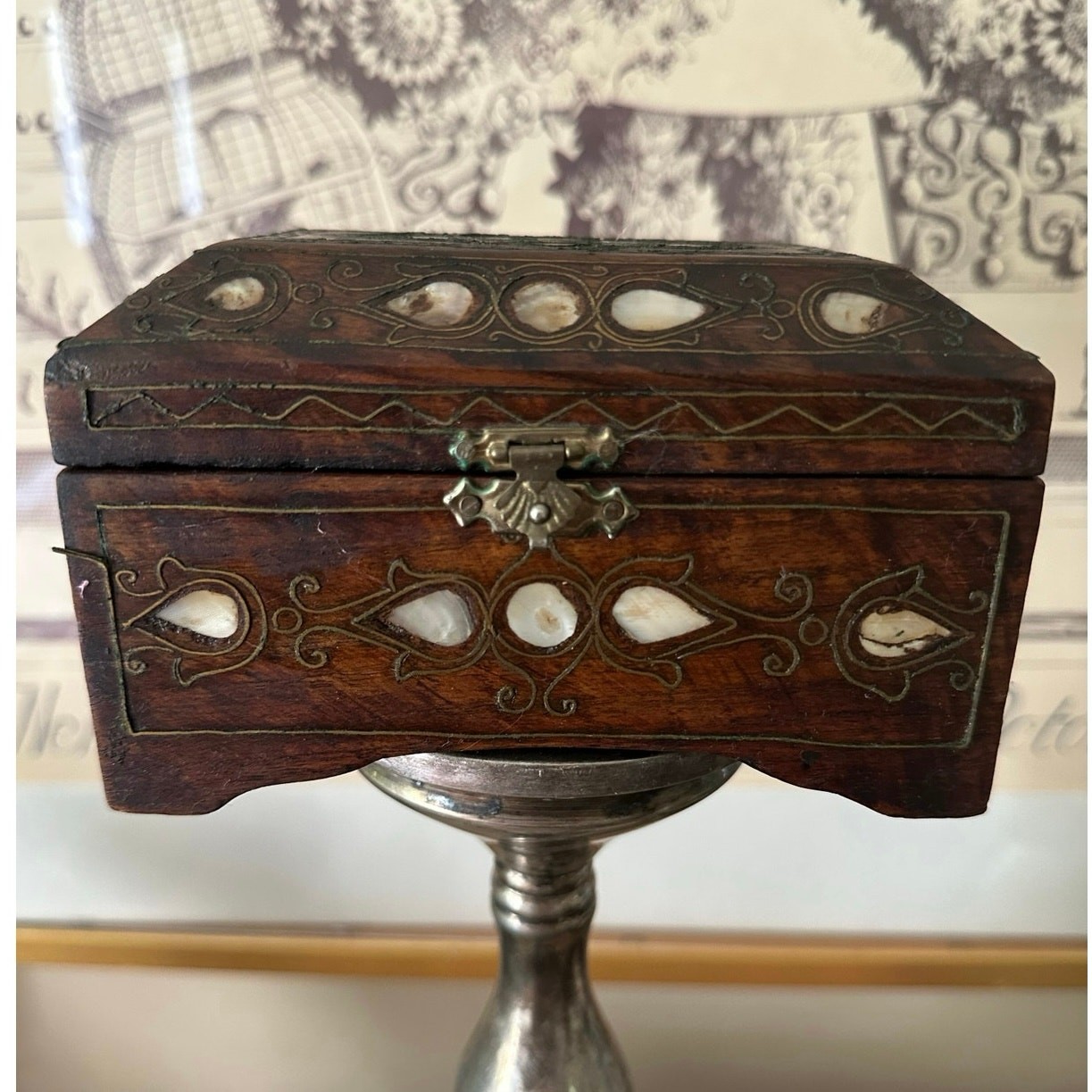 Vintage Wood Jewelry Trinket Box Mother of Pearl Inlay Applied ethnic decor 6×4”