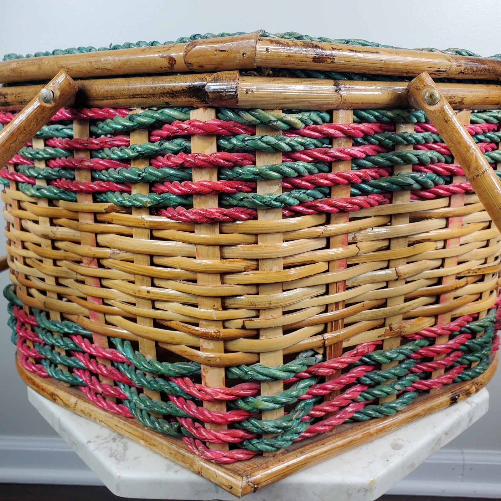 Heart Shaped Picnic Storage Basket Woven Wicker Rattan Handles Valentines