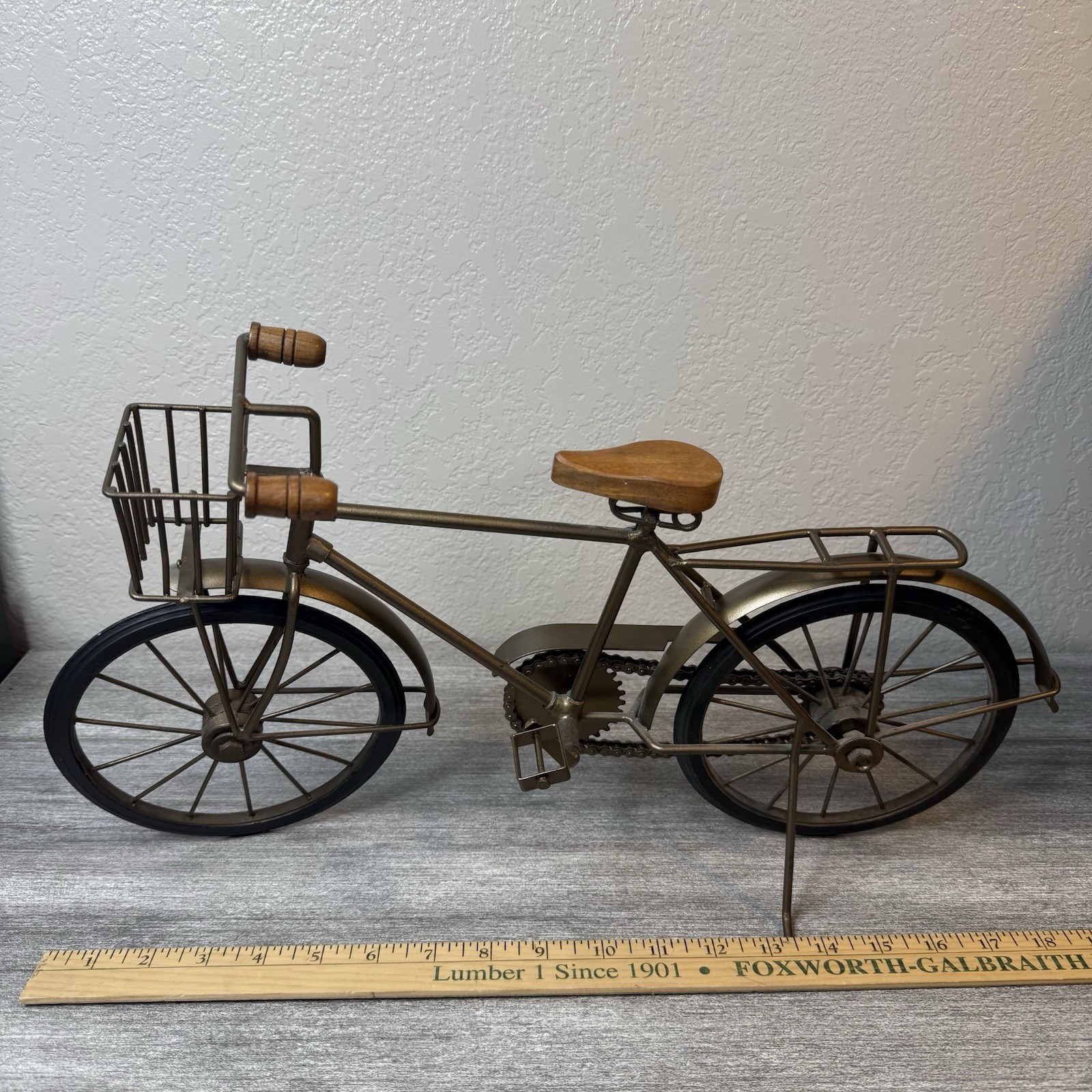 Bicycle Tabletop Home Decorative Metal Bike Sculpture Wood Seat Moveable Wheels