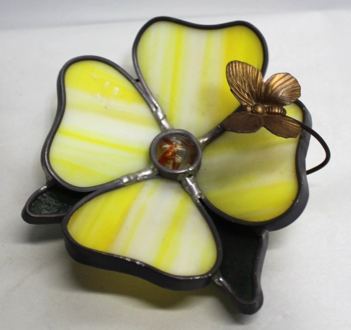 Vintage Leaded Stained Glass SunCatcher Yellow Daisy Flower w/ Butterfly