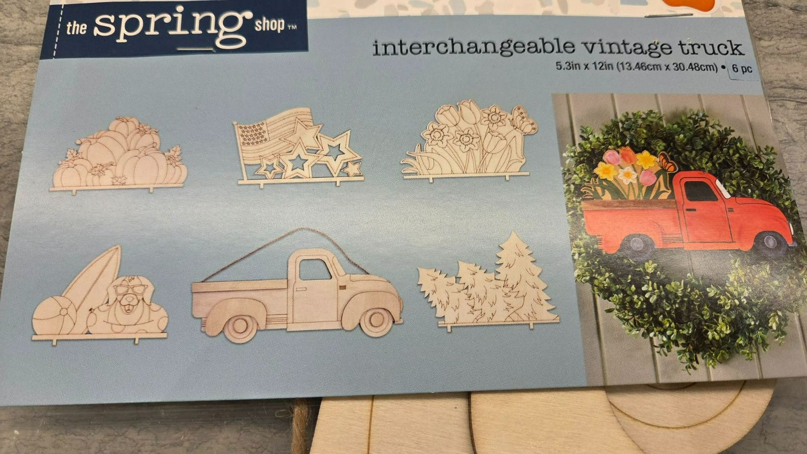 Interchangeable Vintage Truck Wood Wall Decoration Diy Fun Spring 12″ Width