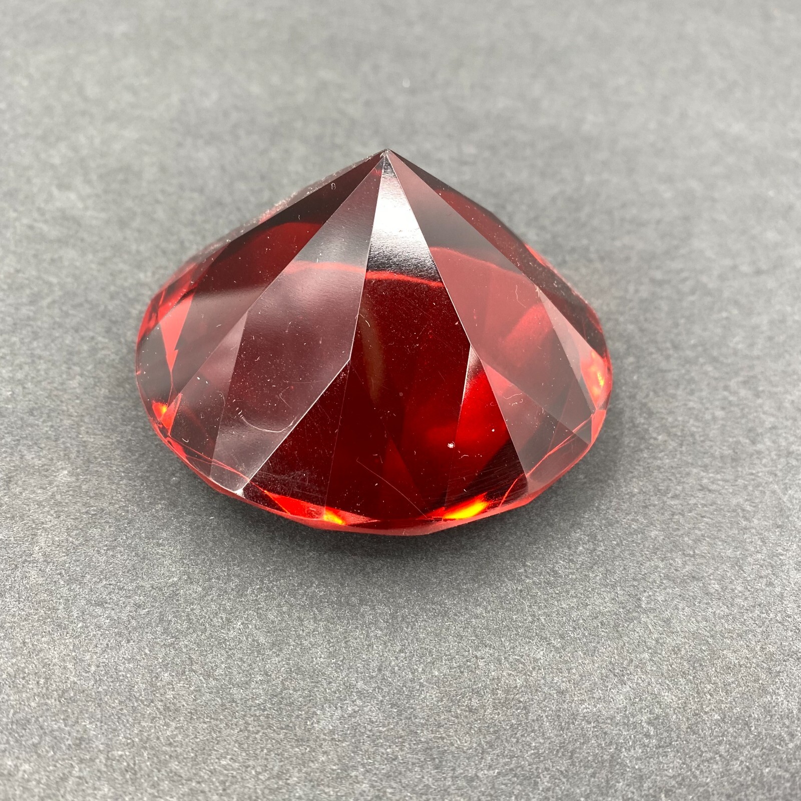 Paperweight Round Red Crystal Diamond Shaped Decor .5″ Across 2″ Tall