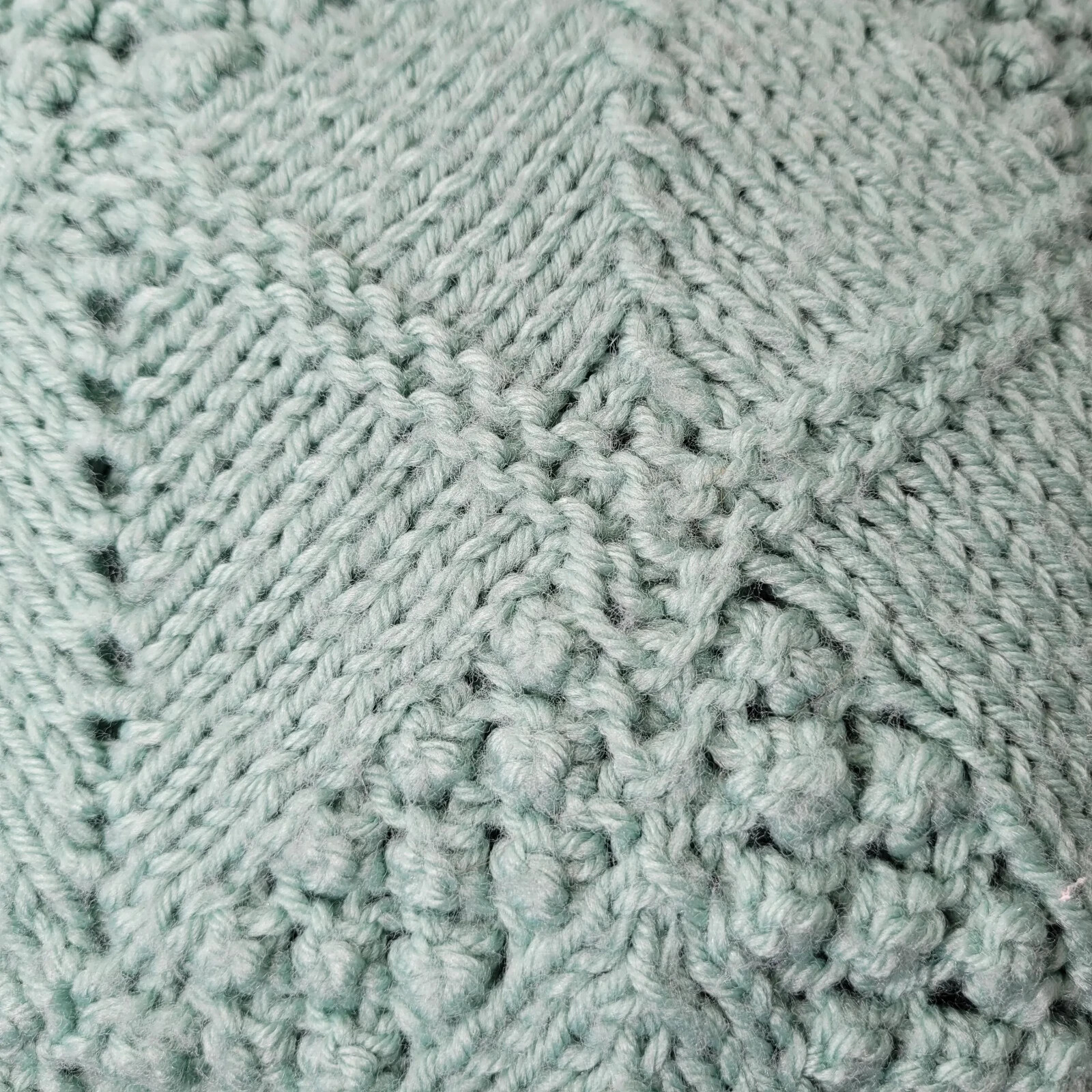 Vintage Hand Knit Aqua Fringed Afghan 52″ x 68″ Warm and Cozy