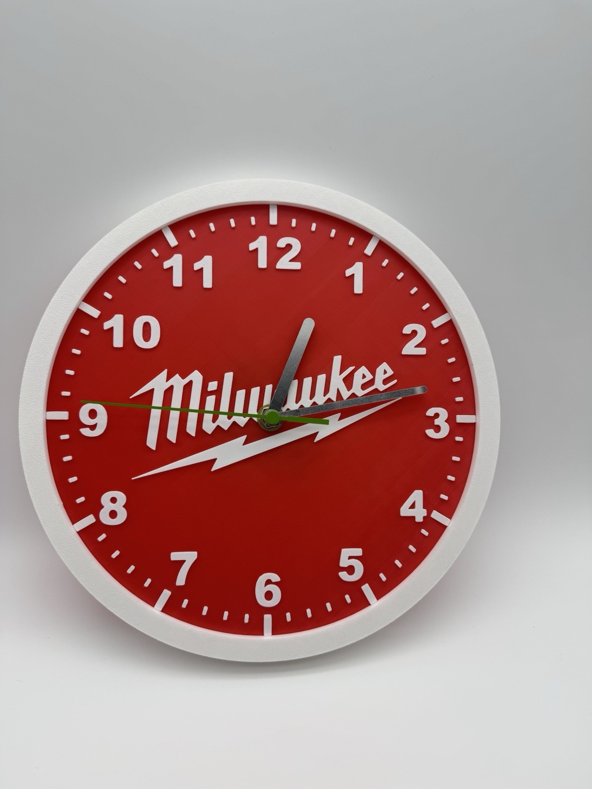 Milwaukee Tools – 10” Wall Clock Smooth Sweep Garage Shop Mancave