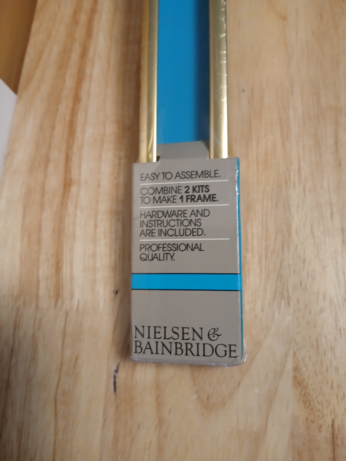 Nielsen Bainbridge 1/2 of frame kit flat top design GOLD 34″ new in package