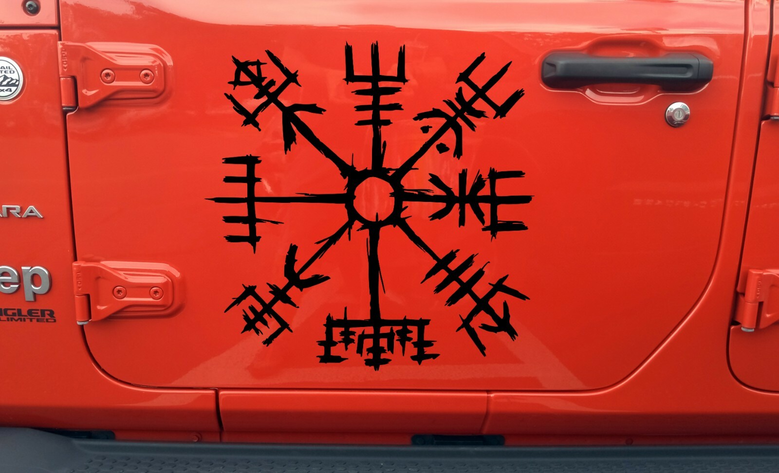 Viking Compass Vinyl Decal V10 | Vegvisir Way Sign Post Norse Mythology Die Cut