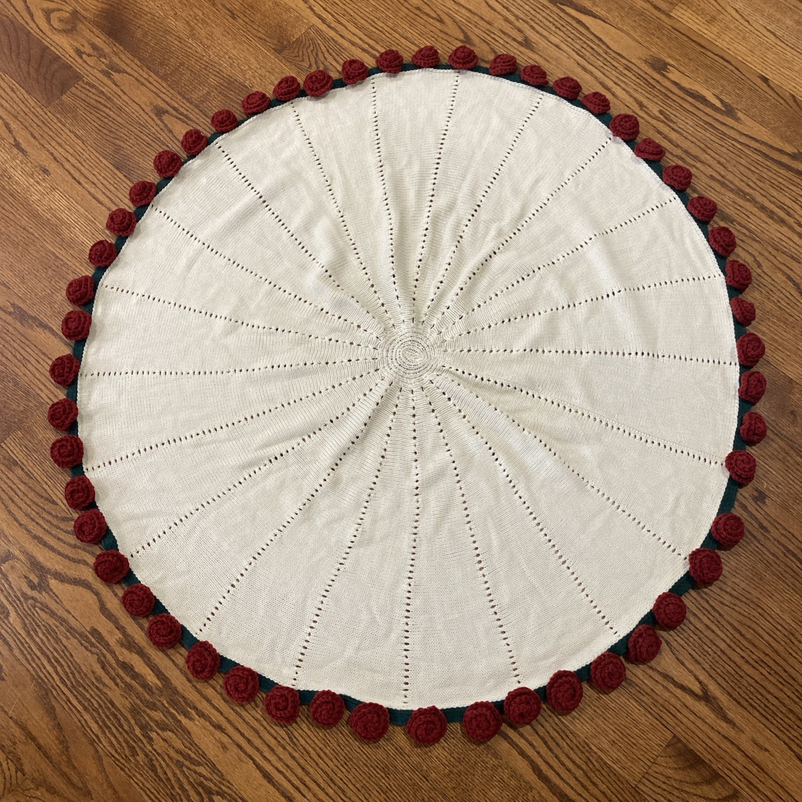 Finished Flower Bouquet Blanket, Crochet Red Rose Knitted Throw Blanket 40”