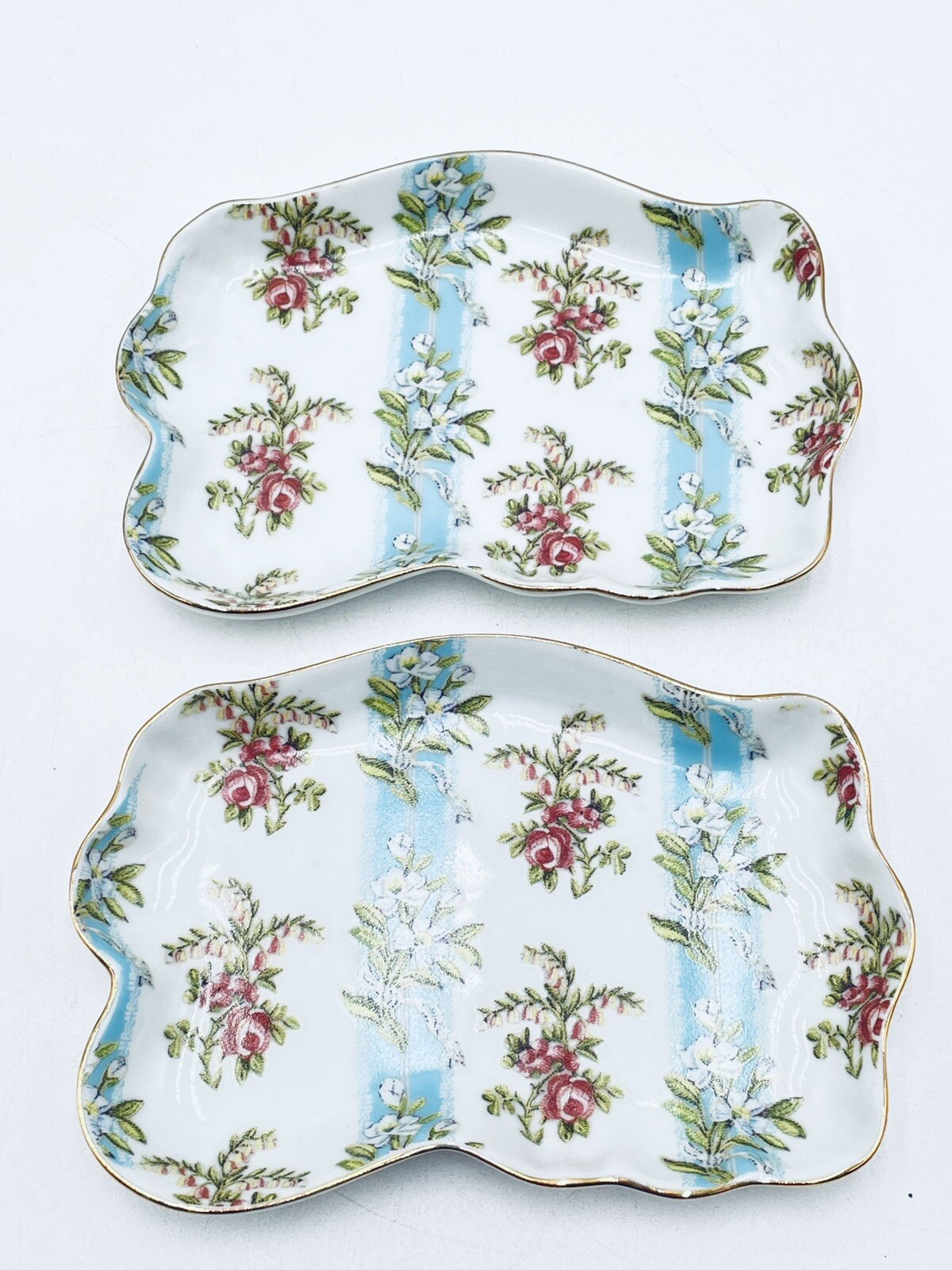 Andrea by Sadek Soap or Trinket Dish Tray Shabby Cottage Chic French Set of 2