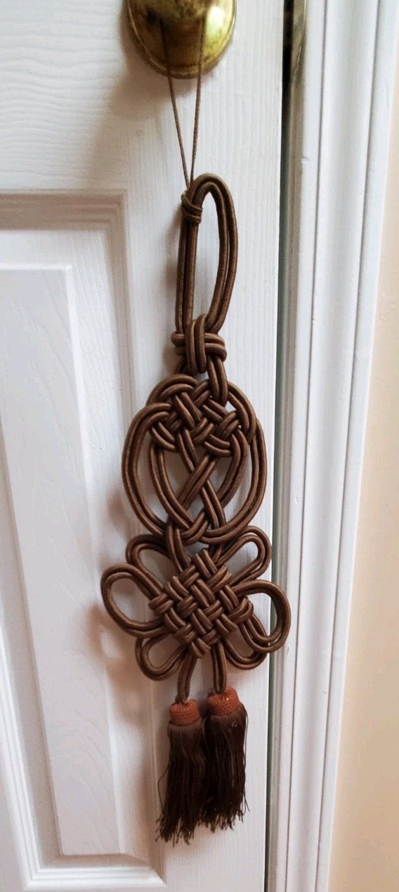 Macrame Asian Rope Tassel Wall Hanging Art Home Decor Boho Knots Brown