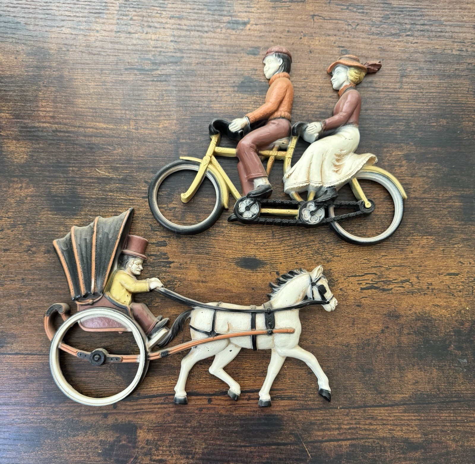 Vintage 1975 Homco Wall Hanging Set Tandem Bicycle Horse Carriage Kitschy Decor