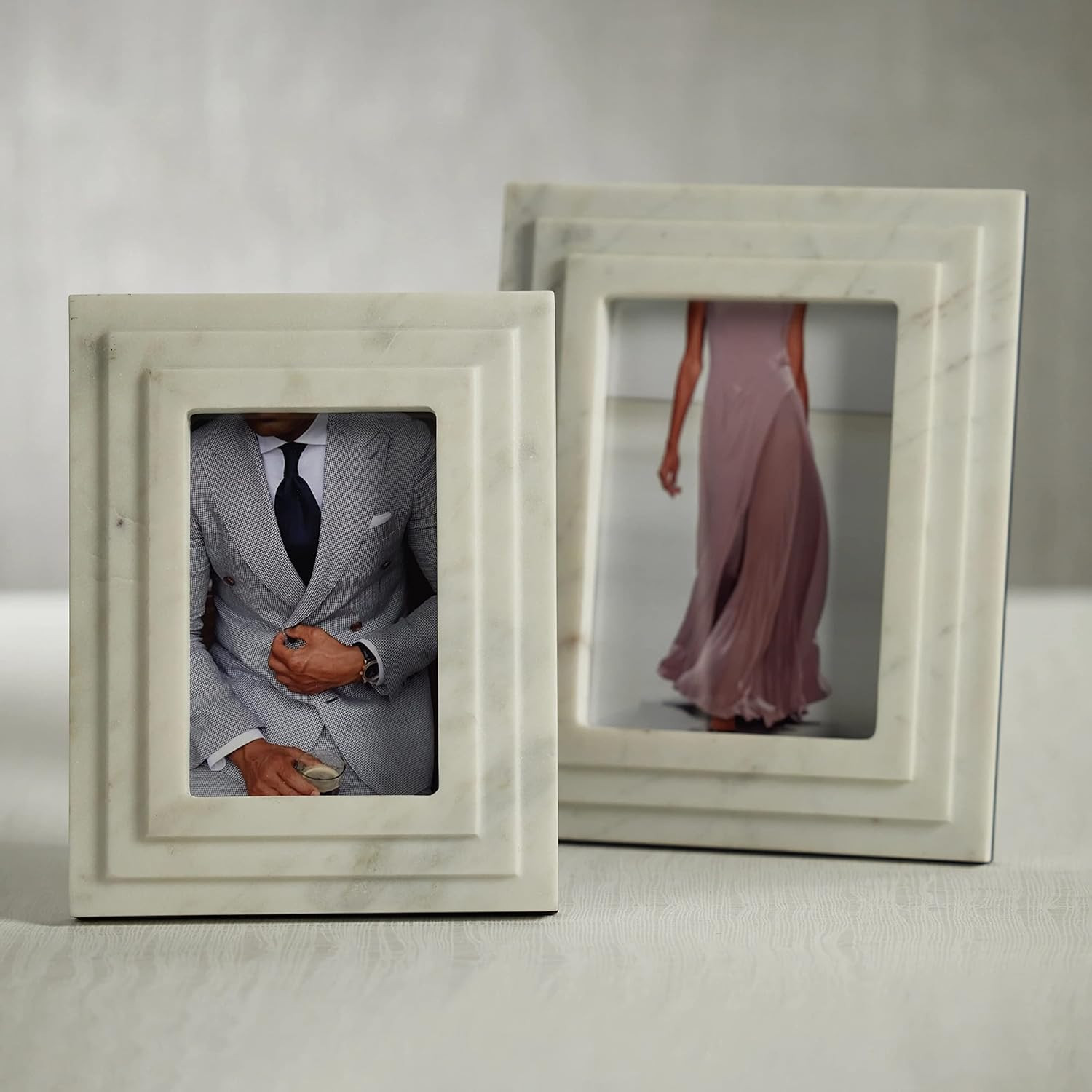 Elegant White Marble 4×6 Photo Frame – Clermont Collection