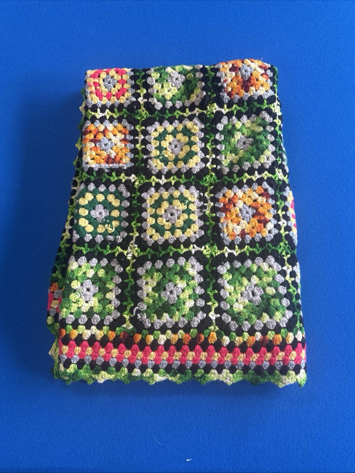 VTG Green Granny Square Handmade Crochet Afghan Throw Colorful Chunky Knit 58×44