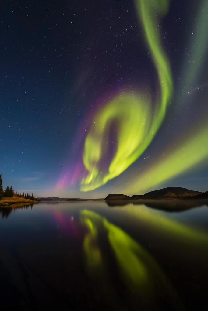 Aurora Borealis Northern Lights Iceland Photo Art Print Poster 24×36 inch