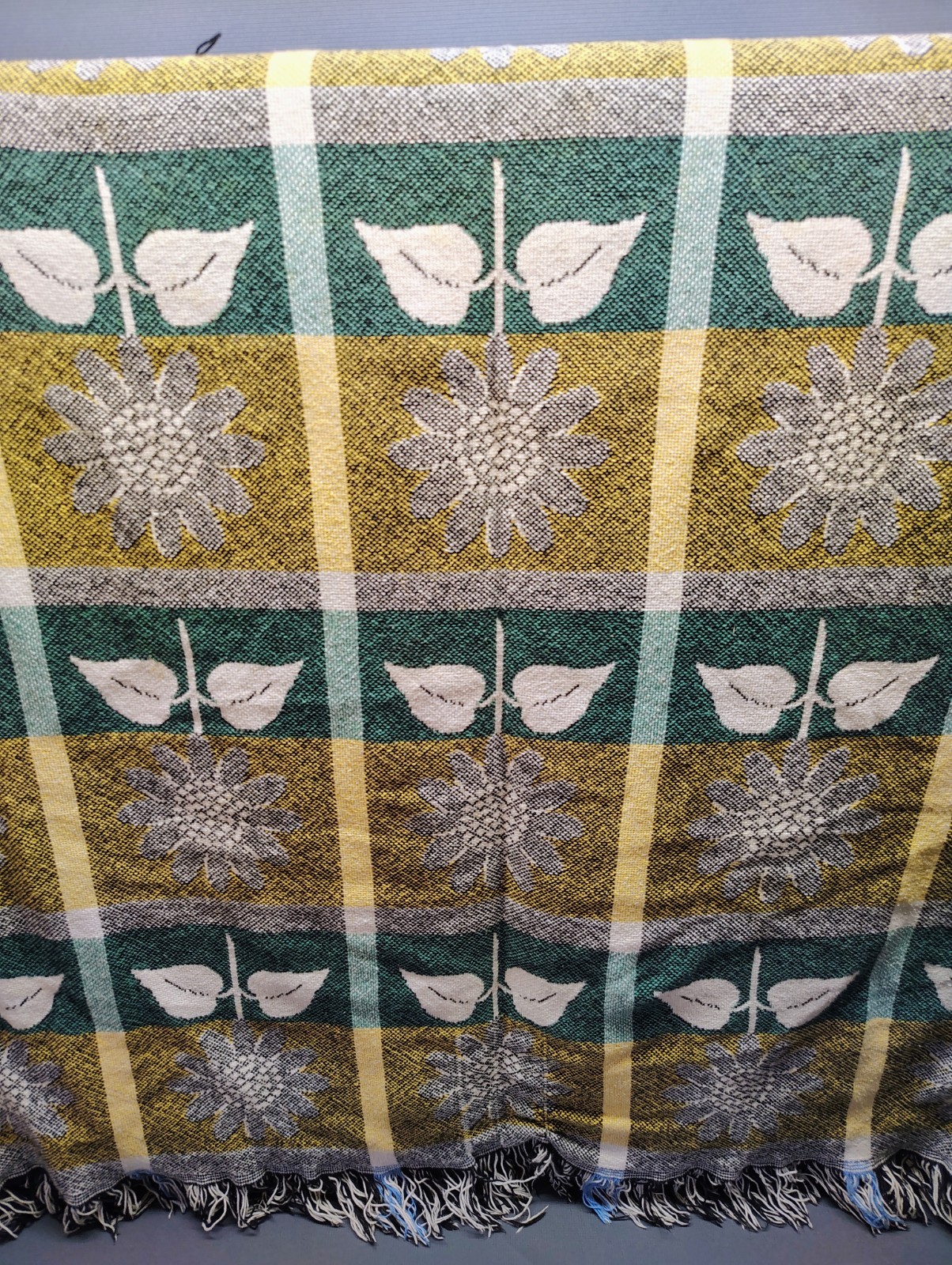 Vintage 1990s Handmade Tapestry Woven Colorful Sunflower Throw Blanket 45″x60”