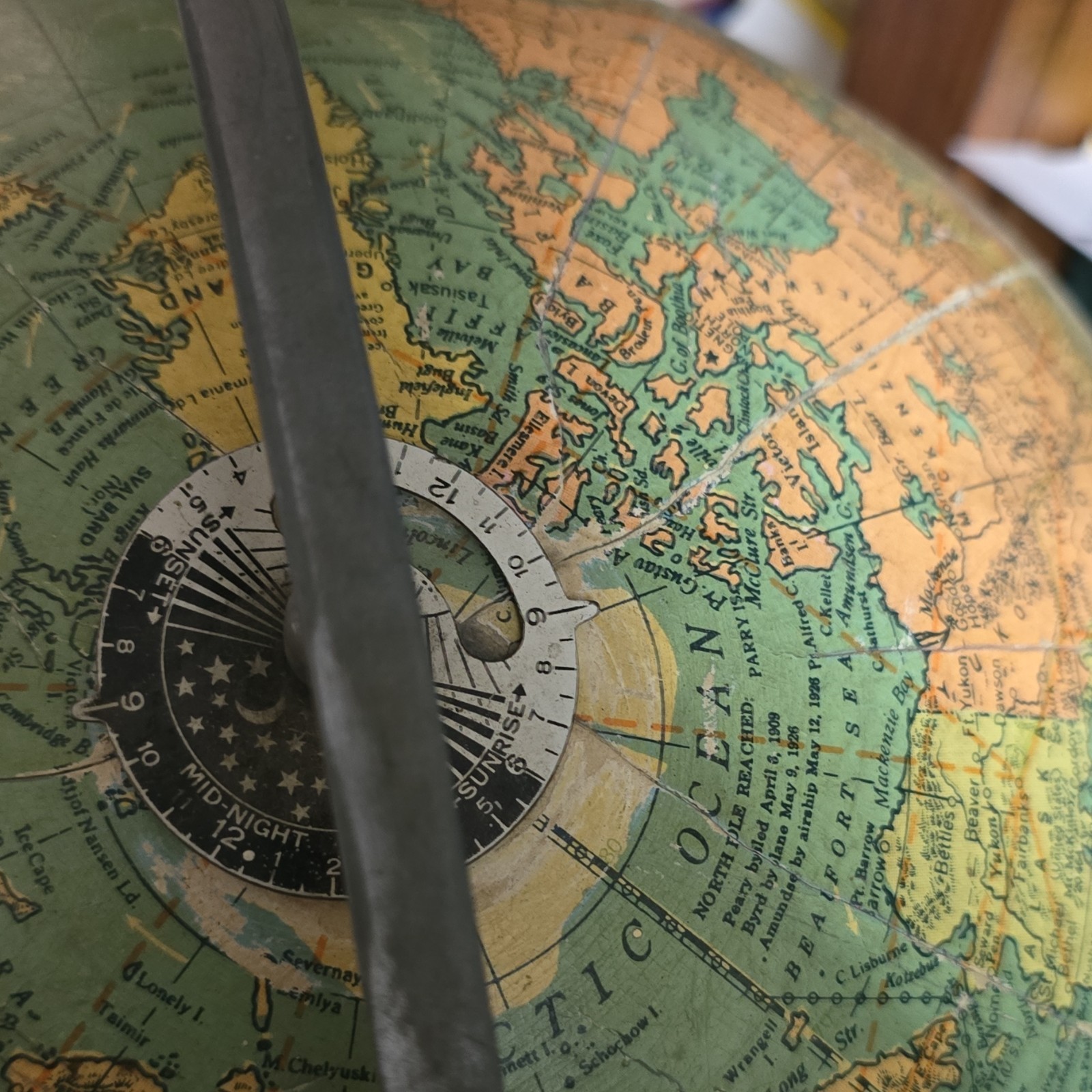 Replogle Globes 12 in Standard Tabletop World Globe Rotating Semi-Meridian