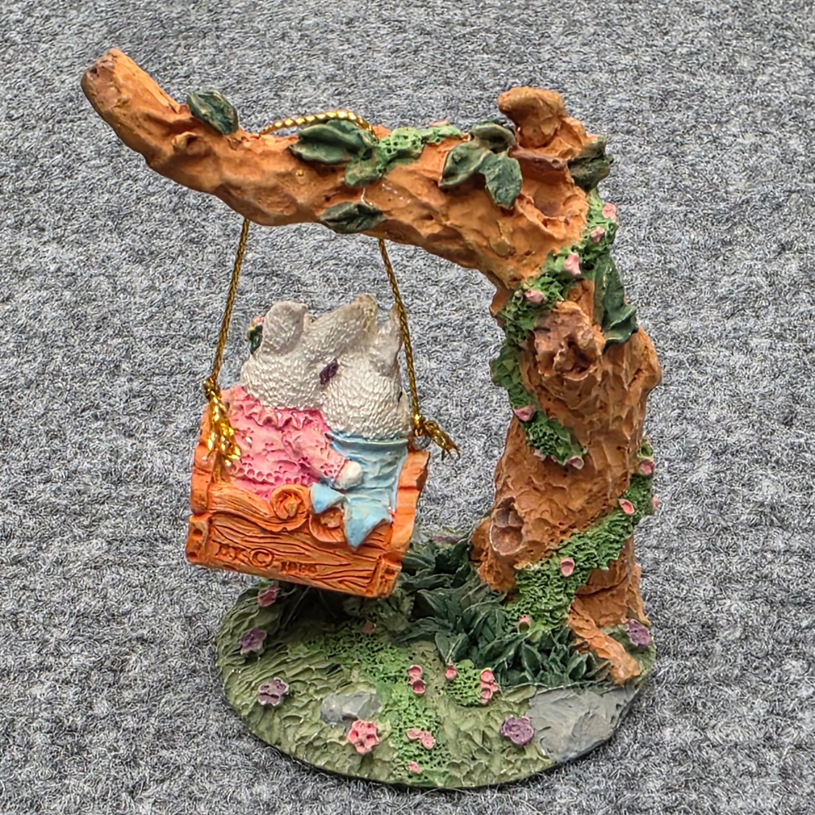 Vintage 1993 IRS Bunny Rabbit Couple on Swing Figurine Resin Tree Decor 4