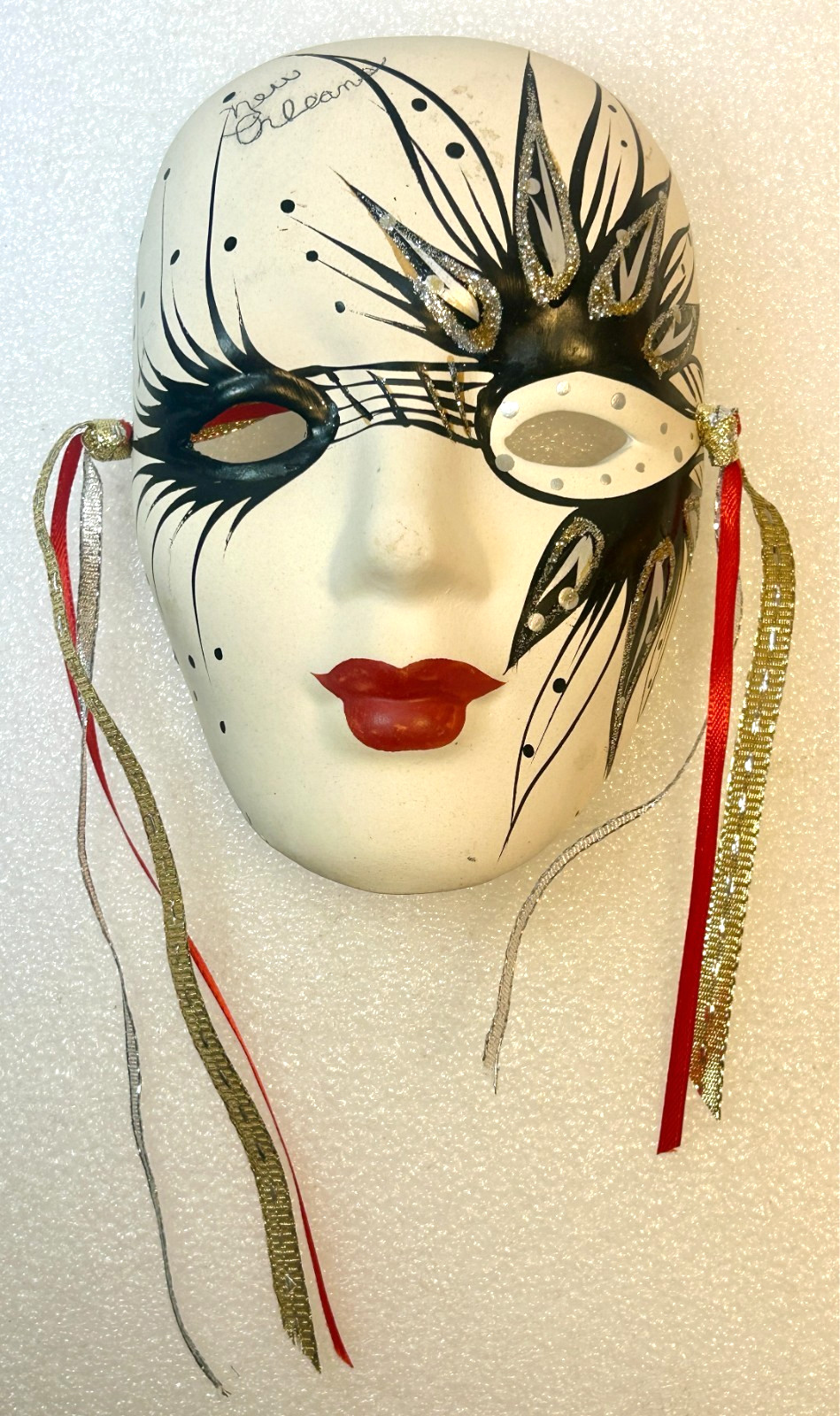 Vintage Hand Painted Ceramic Mardi Gras Venetian Style Wall Mask New Orleans
