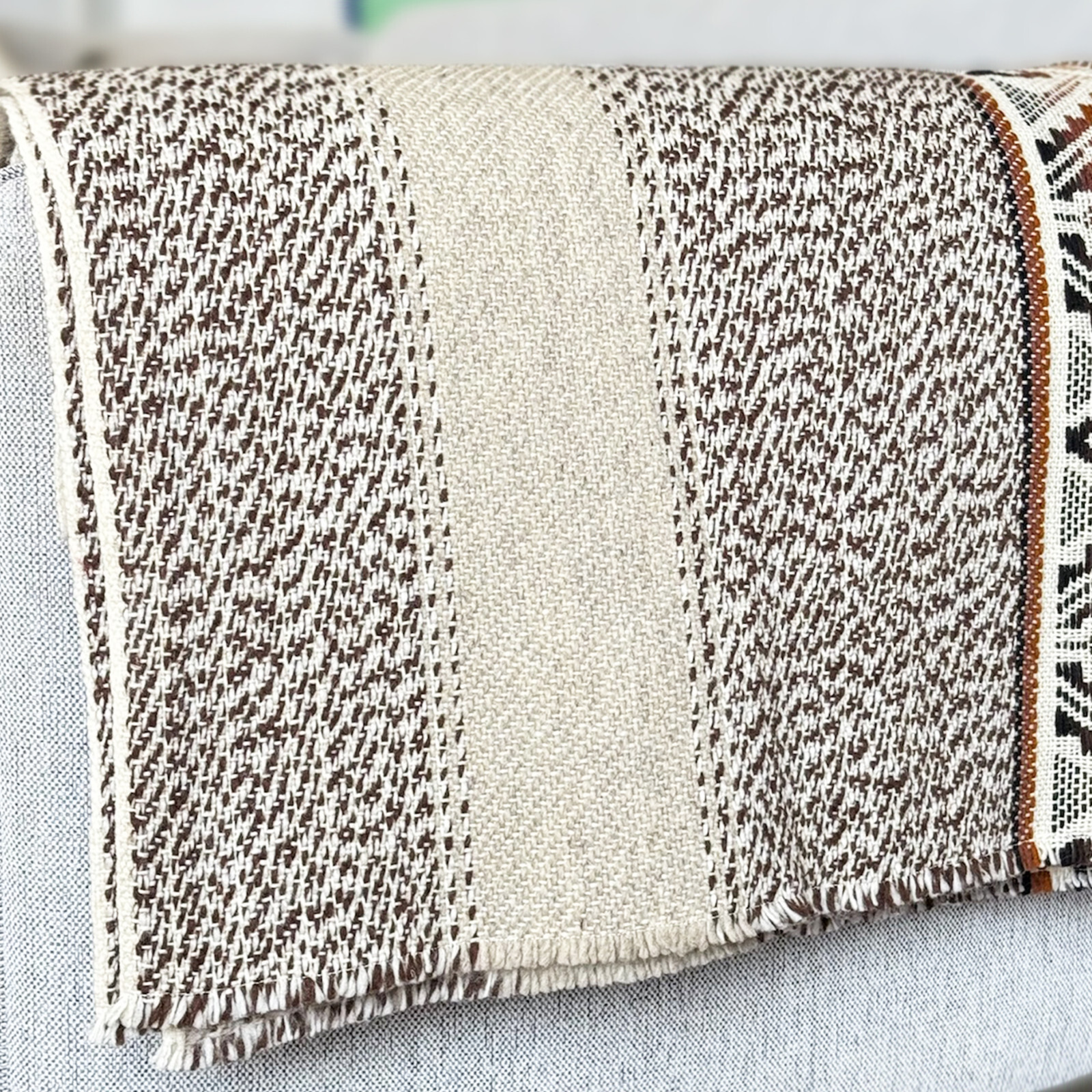 Handwoven Soft and Warm Heavy Thick Llama wool Throw Blanket Couch Sofa Cover