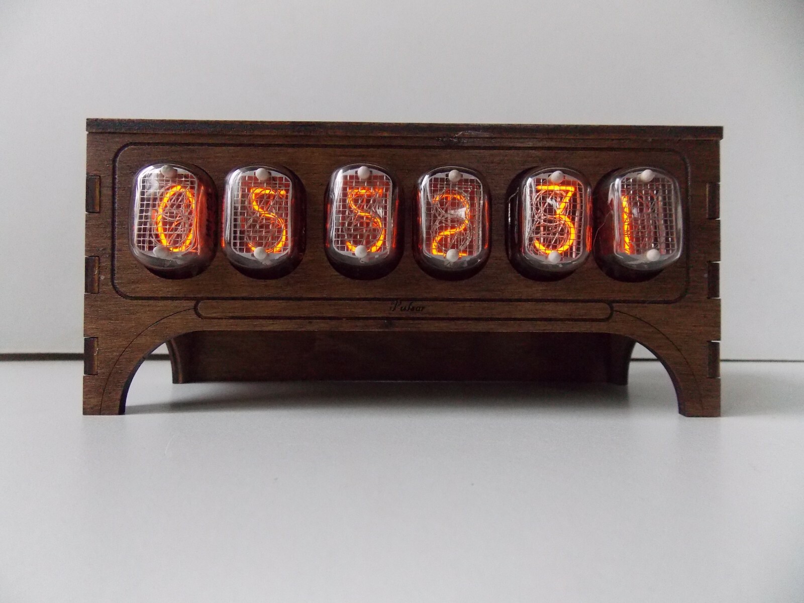 Nixie tube clock IN 12 table desk retro old vintage clock for bedroom