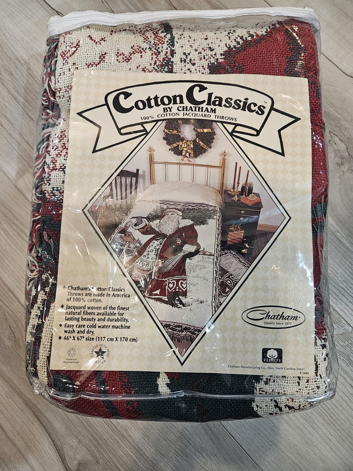 Cotton Classics By Chatham 100% Cotton Santa Throw 47″ X 67″