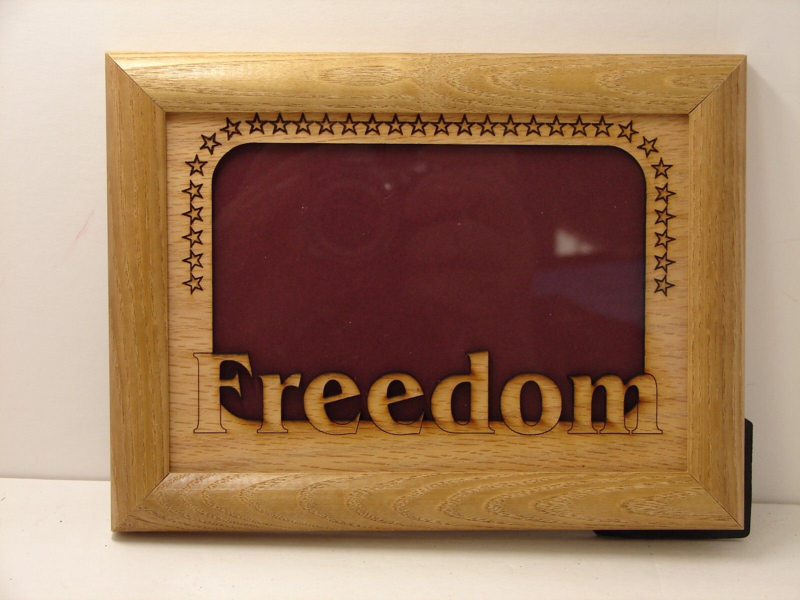 Freedom, 5×7 wood insert in a wood frame, NOS, holds a 4×6 photo