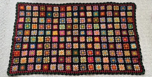 Vintage Handmade Granny Square Colorful Crochet Black 60’x35′ Throw Roseanne NEW