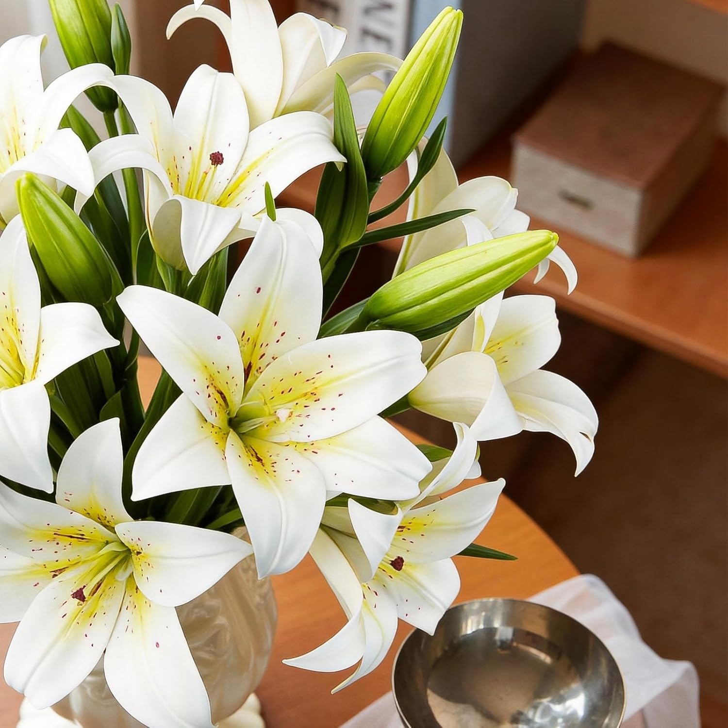 6 Bundles Lily Artificial Flowers Bouquet 13.7″ Long Stems 18 Silk Flowers Heads