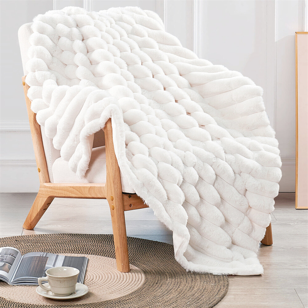 Luxury Fuzzy Striped Faux Fur Throw Blanket Warm Cozy Blanket for Couch Bed Sofa