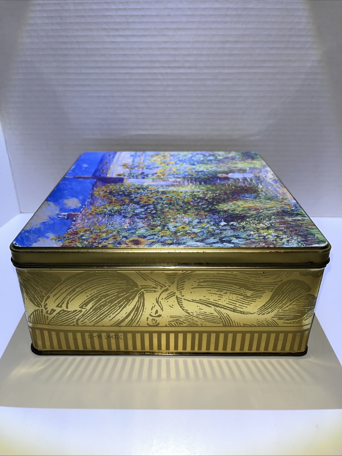 Decorative Tin Reproduction Of 1881 Oil Painting “The Artist Garden” By Monet