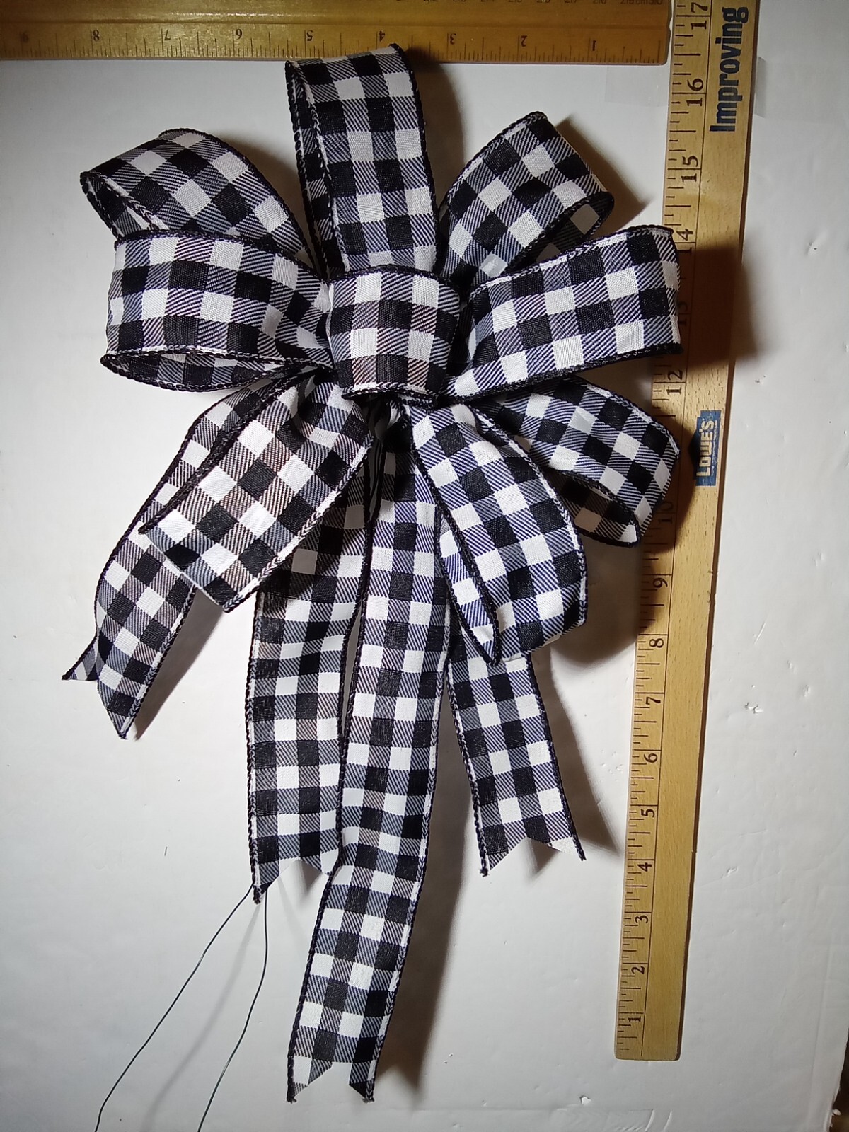 Spring Summer Bow check black & white approx. 9 in. decoration wreath hand tied