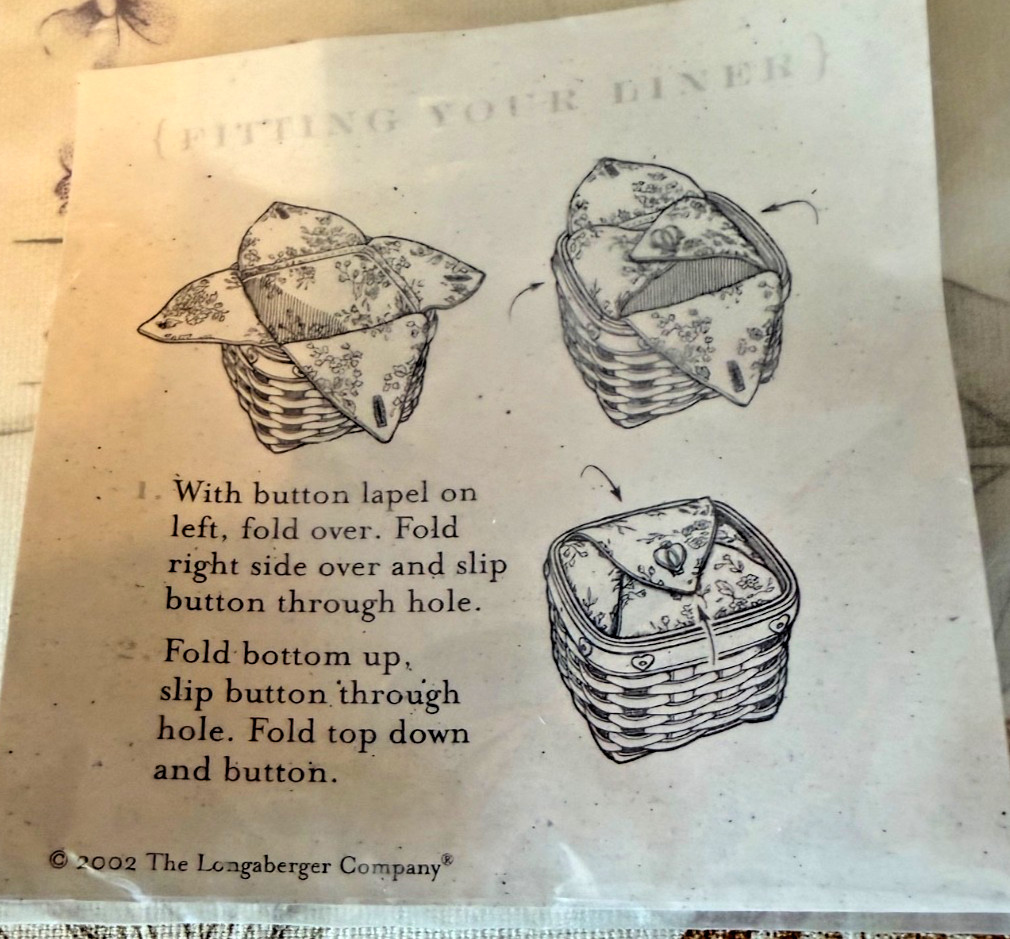 Longaberger 2002 Sweetest Gift Small Basket Combo ~ BLPL tie on #2