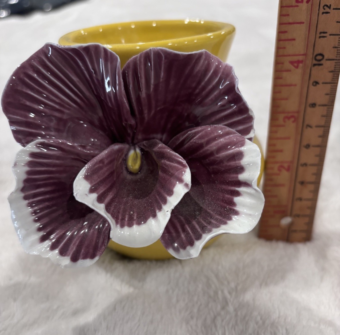 Anthropologie Bright Yellow Vase with Applied Purple Pansy Flower 5″ Floral