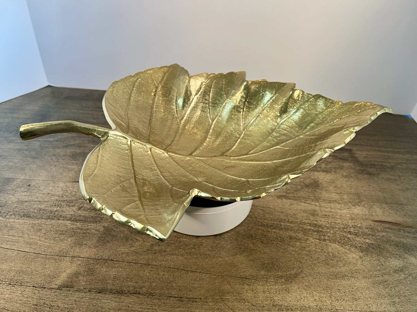 Extra Large 14″ GOLDEN LEAF SHAPED DECORATIVE TRAY Home Decor Accent Piece Gold