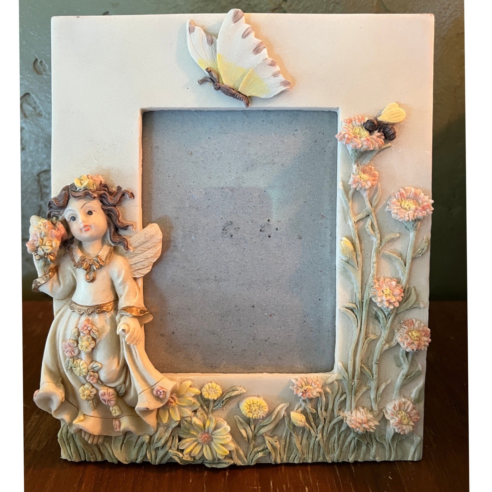 Vintage Fairy Garden Resin Frame 3D Butterfly Bee Floral 5×7 Woodland Cottage