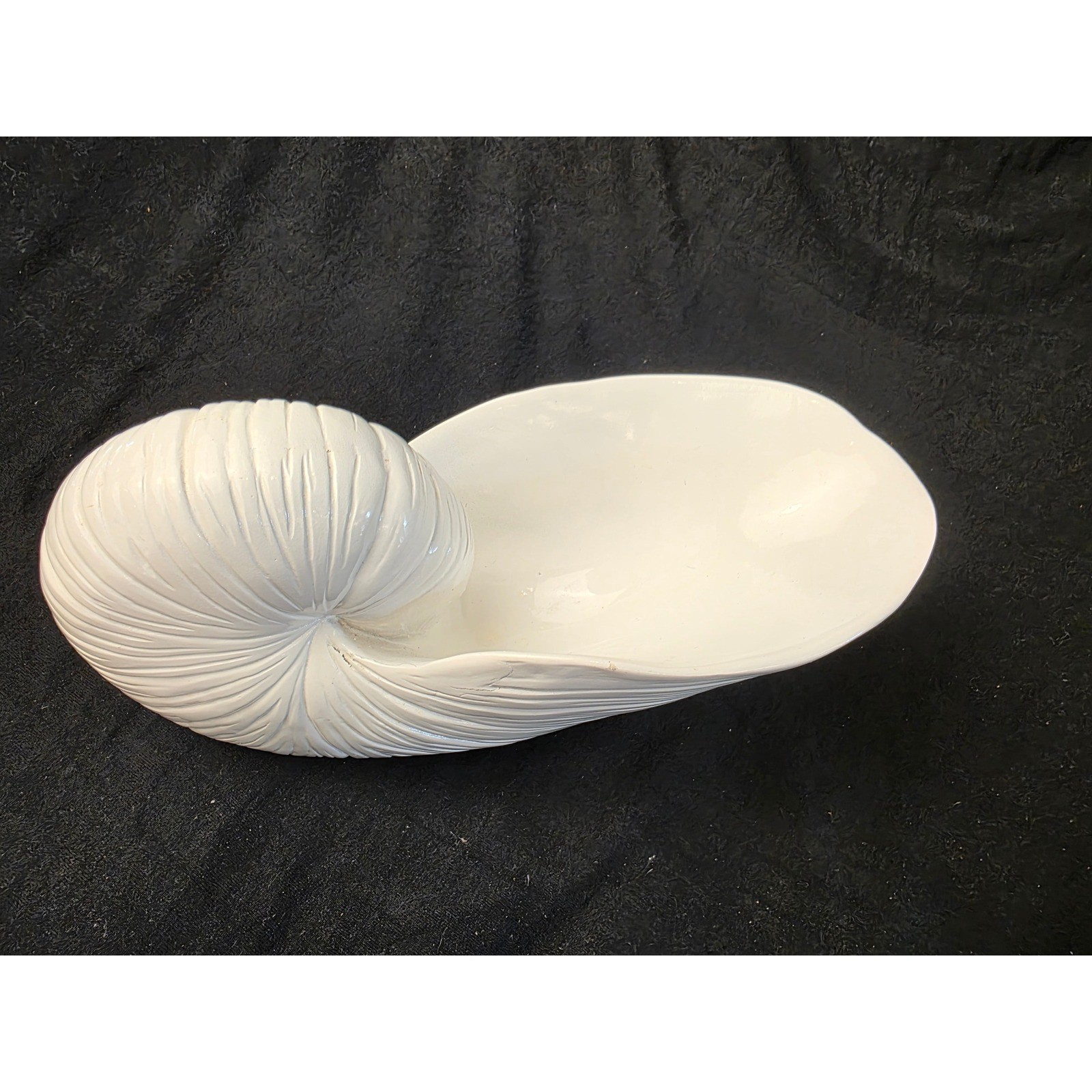 Vintage White Ceramic Nautilus Shell Decorative Bowl Coastal Nautical Planter