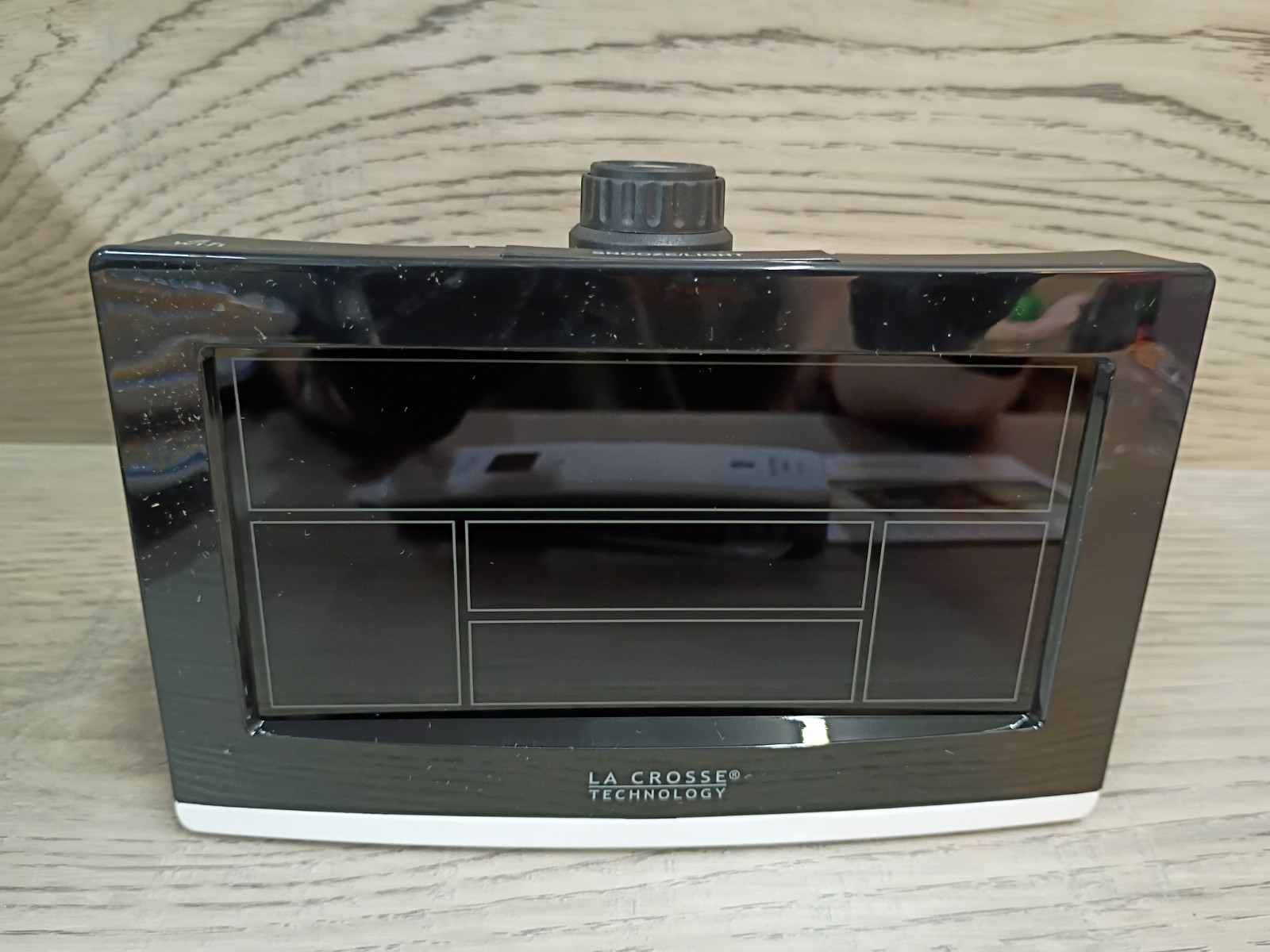La Crosse Technology 631-99897-INT WiFi Projection Alarm Clock with AccuWeather