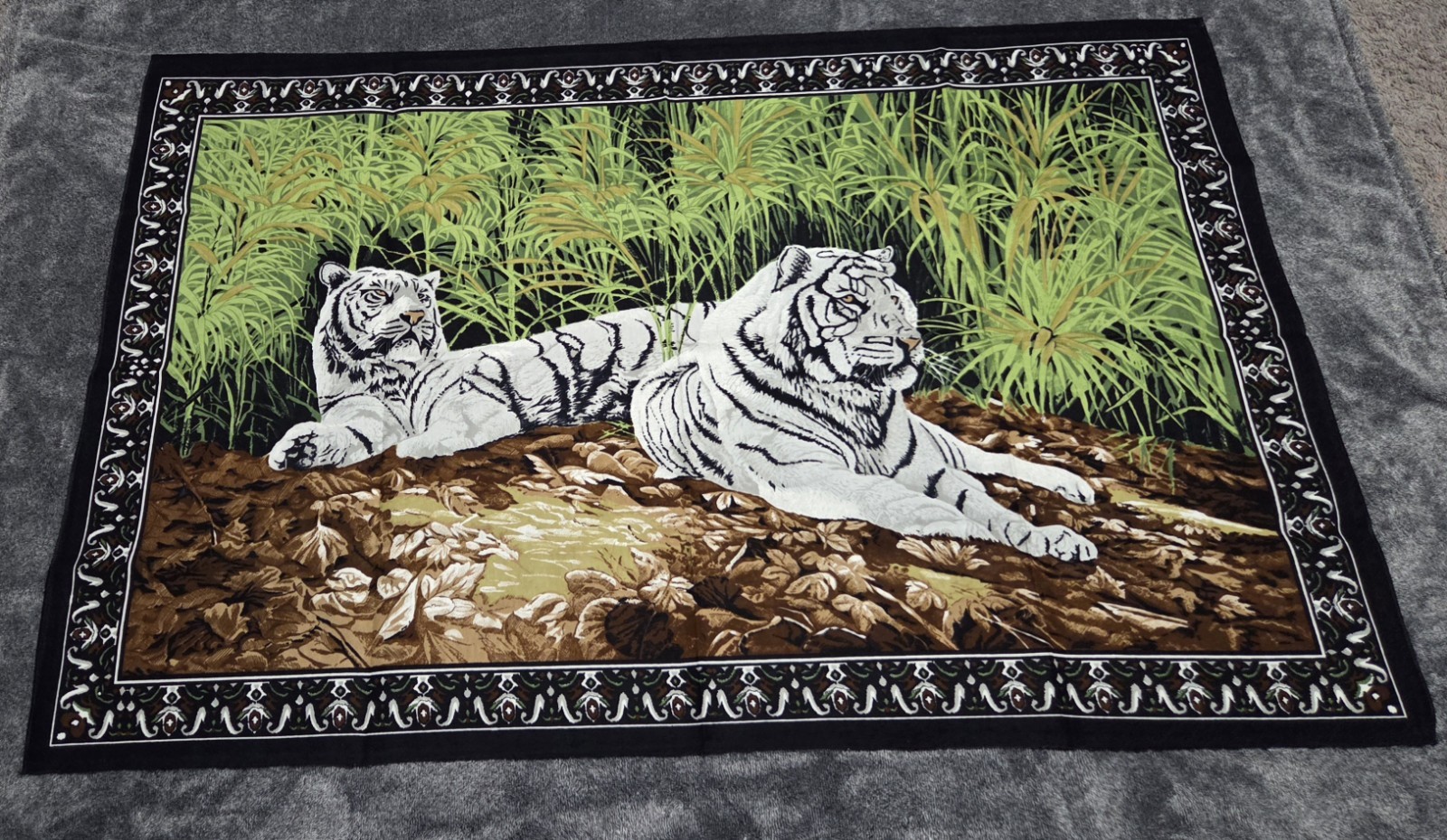 Vintage White Tigers Tapestry Wall Hanging Made In Turkey 100% Cotton 54×35″