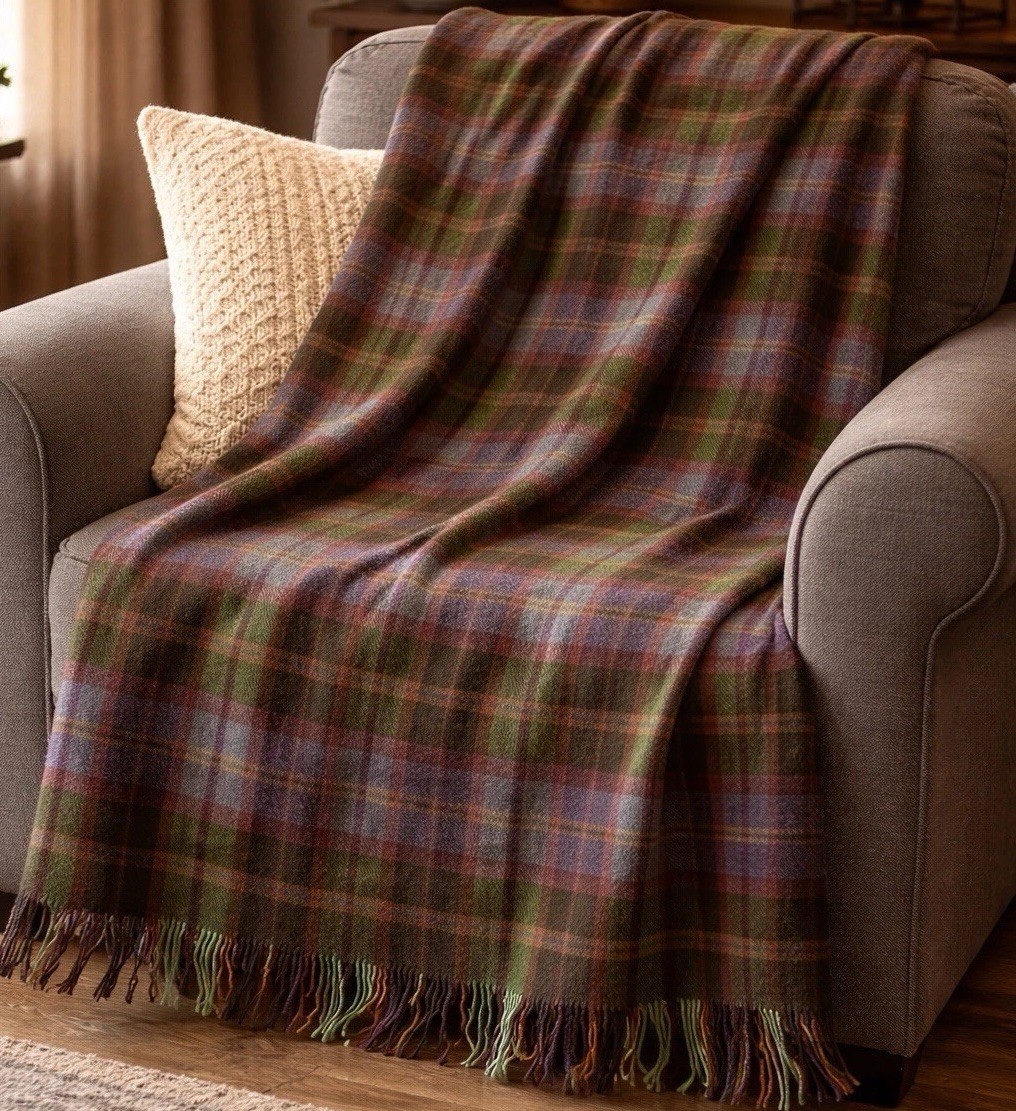 ARAN SWEATER MARKET 100% WOOL PLAID THROW BLANKET MADE IN IRELAND 48×56